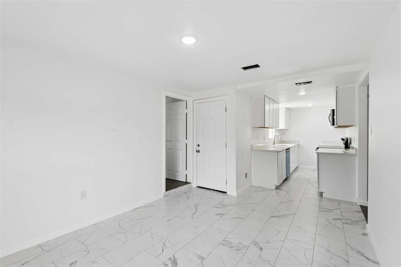 4608 Avenue G, Fort Worth TX 76105 - Photo 5