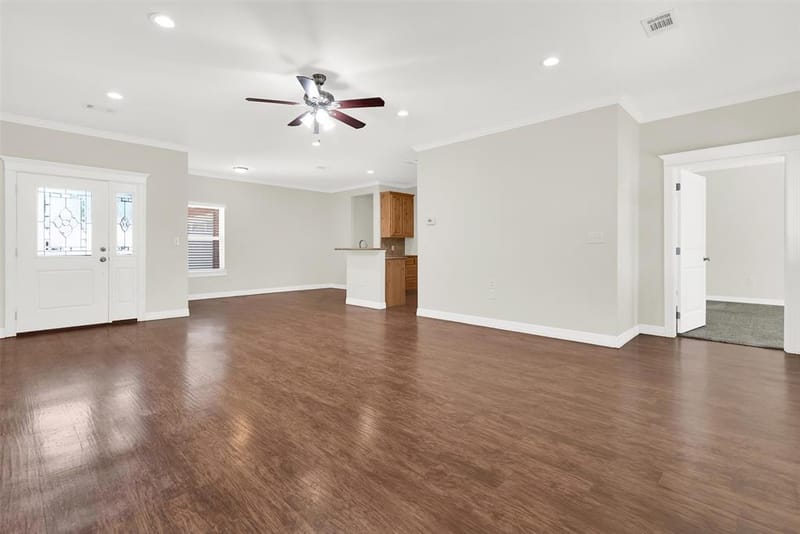 105 Ashlyn Court, Whitesboro TX 76273 - Photo 5