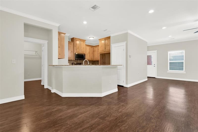 105 Ashlyn Court, Whitesboro TX 76273 - Photo 10