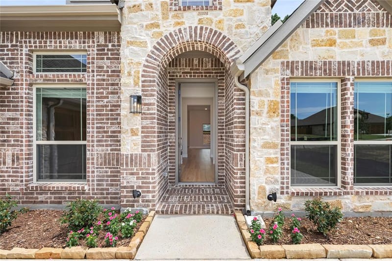 2309 Legacy Oaks Lane, Bedford TX 76021 - Photo 4