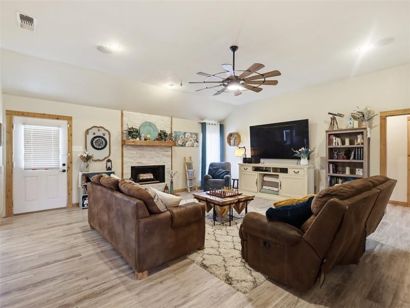 3823 State Highway 11, Bonham TX 75418 - Photo 24