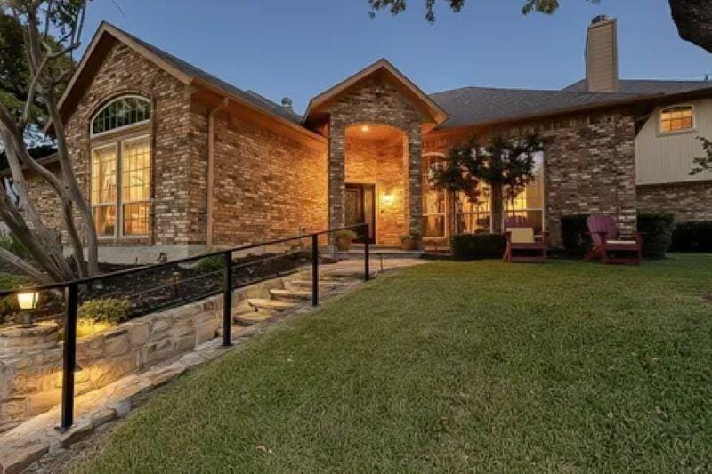 2806 Sausalito Drive, Carrollton TX 75007