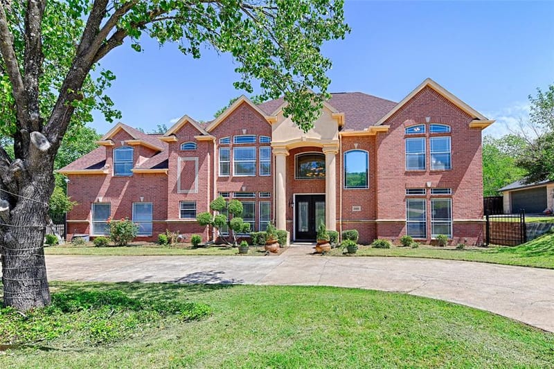 2435 Valley View Drive, Cedar Hill TX 75104 - Photo 3