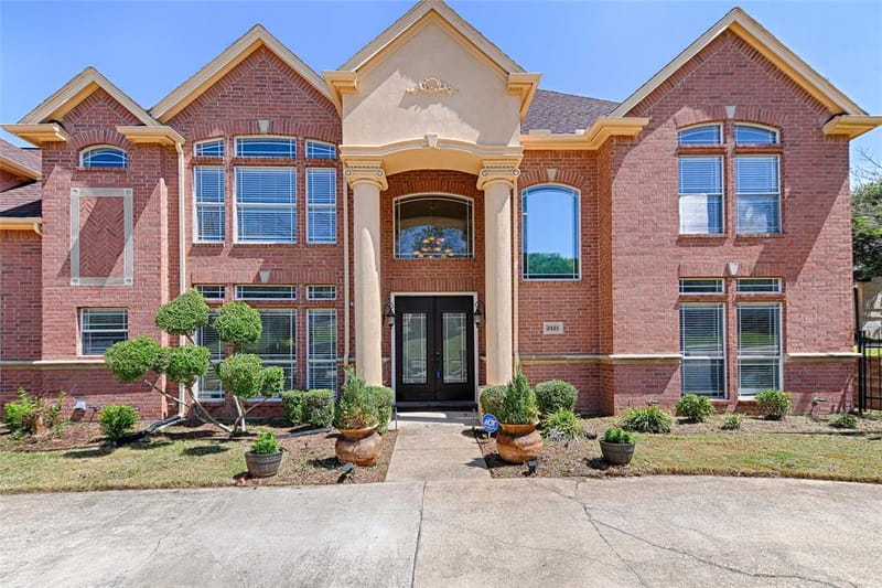 2435 Valley View Drive, Cedar Hill TX 75104