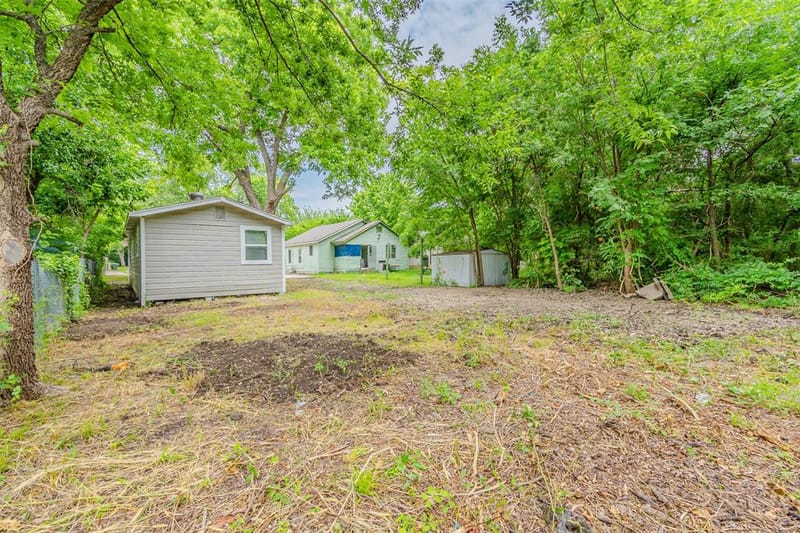 808 N Montgomery Street, Sherman TX 75090 - Photo 36