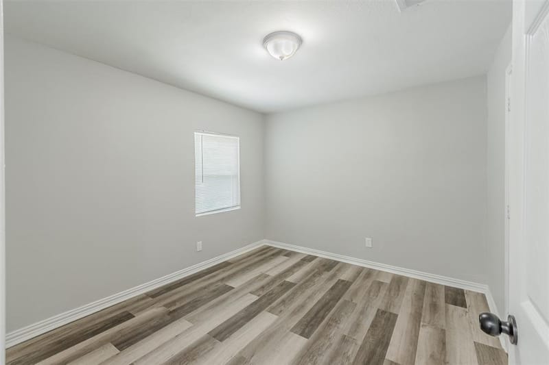 808 N Montgomery Street, Sherman TX 75090 - Photo 11