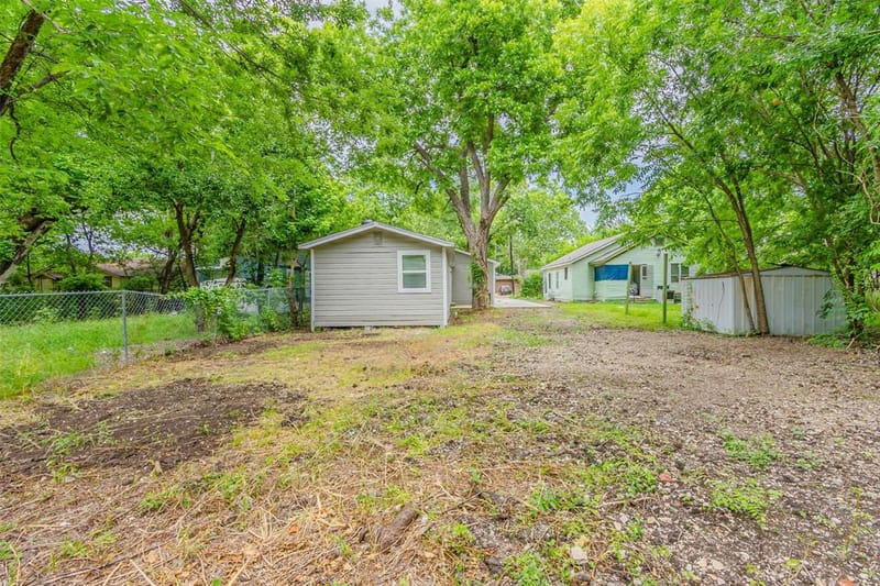 808 N Montgomery Street, Sherman TX 75090 - Photo 35