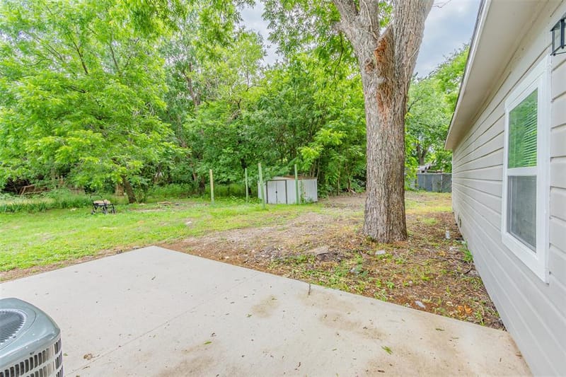 808 N Montgomery Street, Sherman TX 75090 - Photo 29