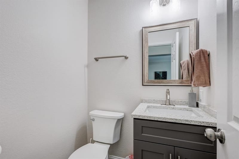 11687 Corsicana Drive, Frisco TX 75035 - Photo 5