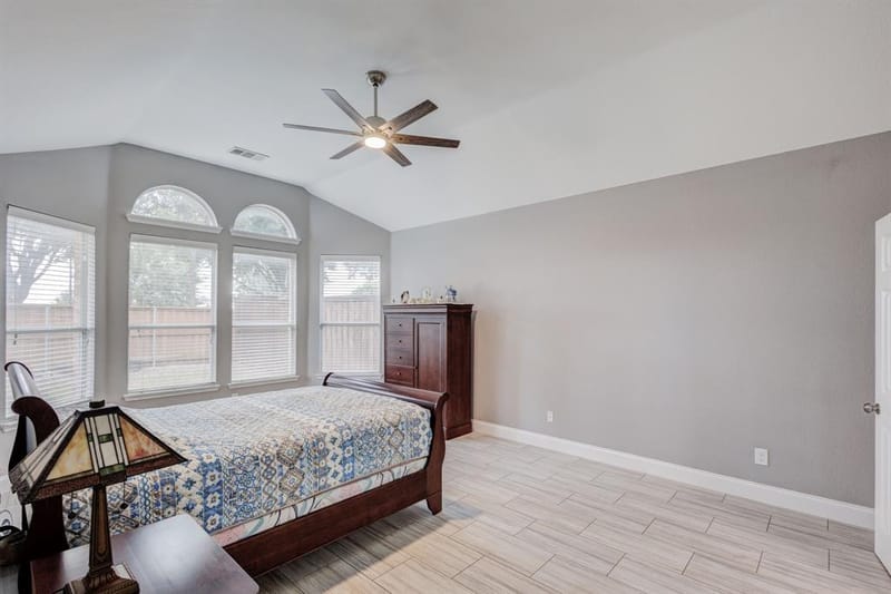 11687 Corsicana Drive, Frisco TX 75035 - Photo 15
