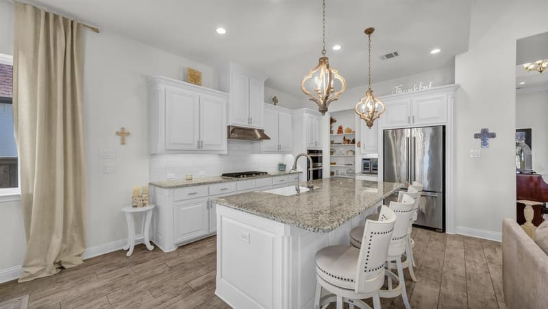 1709 Roundtree Circle E, Fort Worth TX 76008 - Photo 12