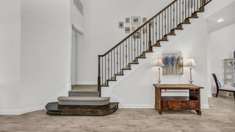1709 Roundtree Circle E, Fort Worth TX 76008 - Photo 3