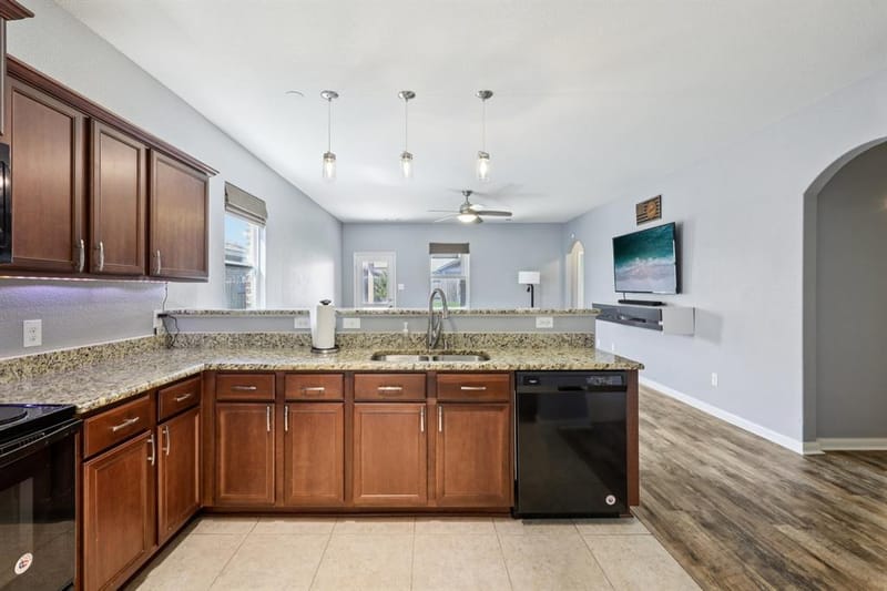 1220 Juniper, Princeton TX 75407 - Photo 8