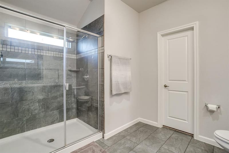 928 Ridgehurst Drive, Godley TX 76044 - Photo 22