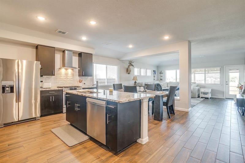 928 Ridgehurst Drive, Godley TX 76044 - Photo 9