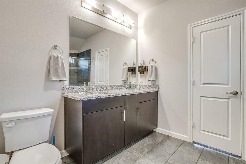 928 Ridgehurst Drive, Godley TX 76044 - Photo 24
