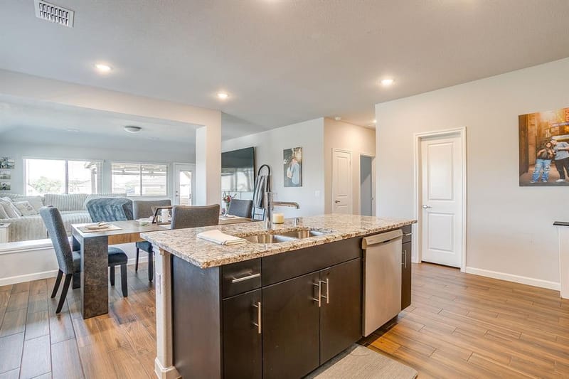 928 Ridgehurst Drive, Godley TX 76044 - Photo 8