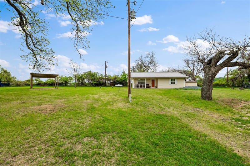 101 S Frio Court, Weatherford TX 76087 - Photo 32