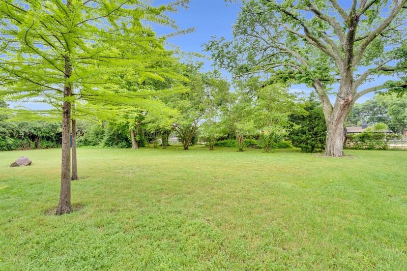 9528 Ash Creek Drive, Dallas TX 75228 - Photo 29
