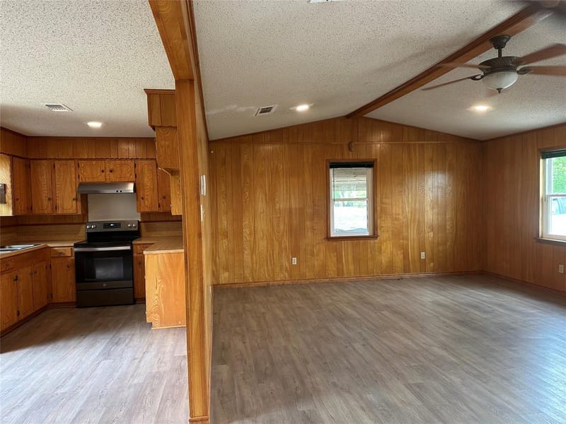 7910 County Road 392, Princeton TX 75407 - Photo 11