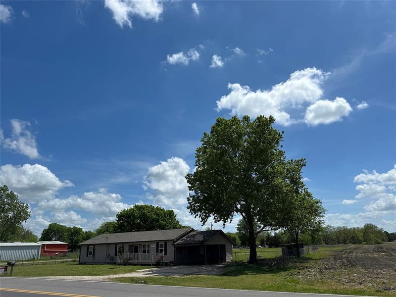7910 County Road 392, Princeton TX 75407 - Photo 8