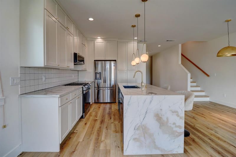 183 S Prairie Avenue, Dallas TX 75226 - Photo 16