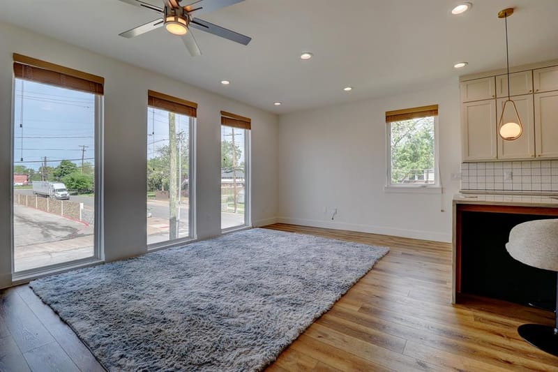183 S Prairie Avenue, Dallas TX 75226 - Photo 12