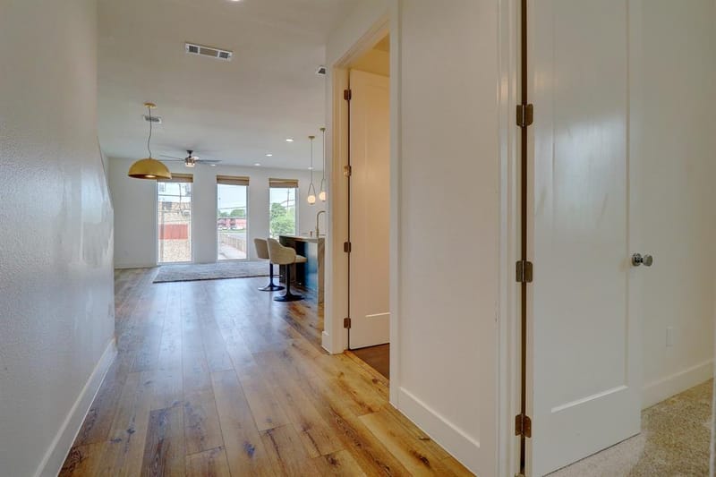183 S Prairie Avenue, Dallas TX 75226 - Photo 34