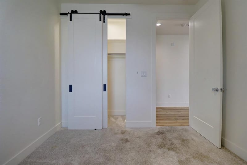 183 S Prairie Avenue, Dallas TX 75226 - Photo 31