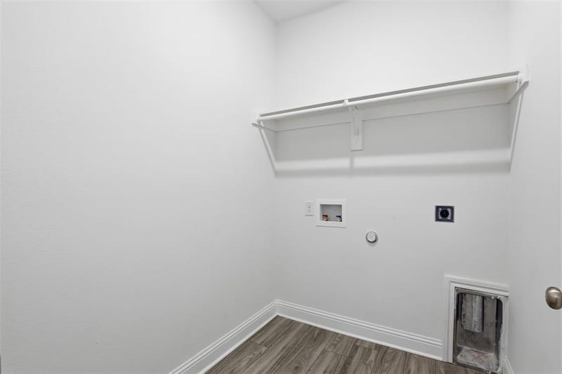 2611 Hunting Drive, Fort Worth TX 76119 - Photo 6