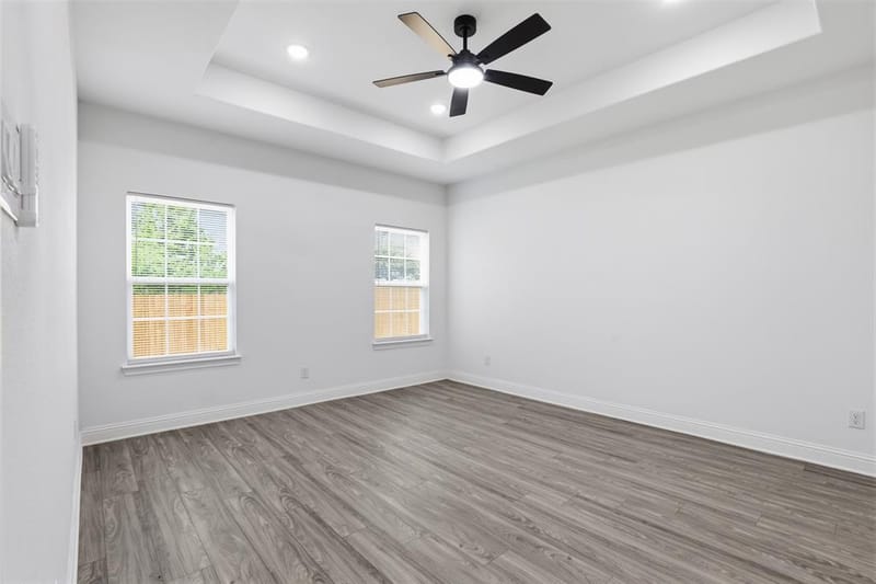 2611 Hunting Drive, Fort Worth TX 76119 - Photo 8