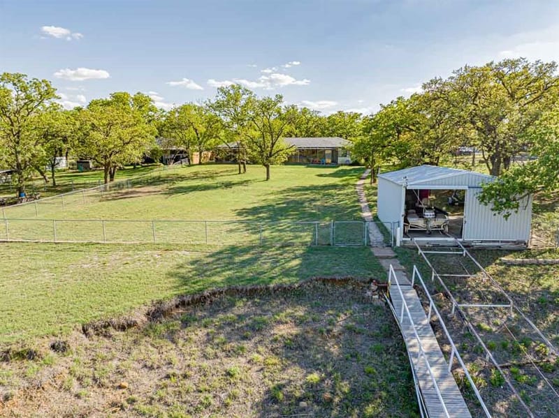 10325 County Road 197, Breckenridge TX 76424 - Photo 11