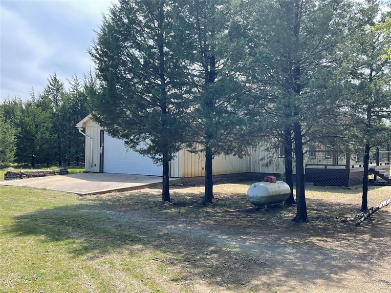 2110 County Road 1220, Savoy TX 75479 - Photo 2