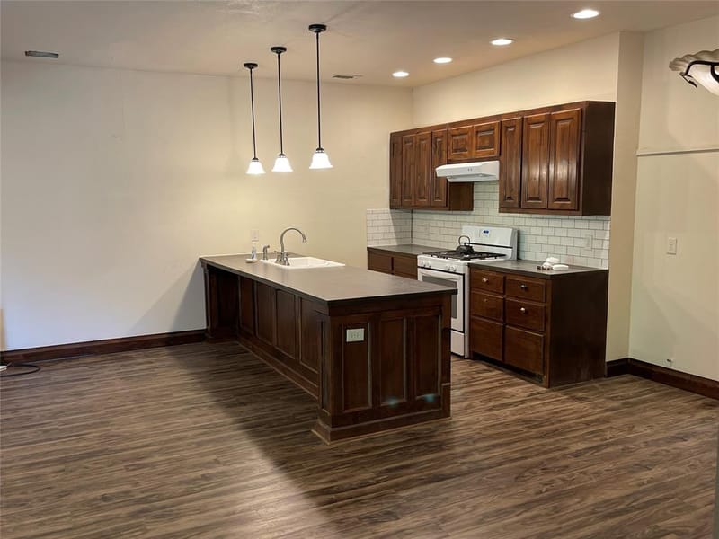 2110 County Road 1220, Savoy TX 75479 - Photo 9