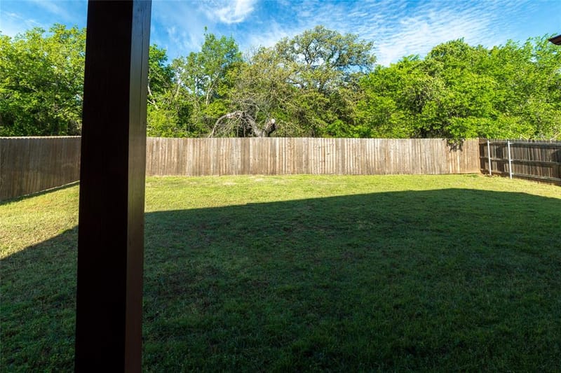 405 Titus Drive, Springtown TX 76082 - Photo 35