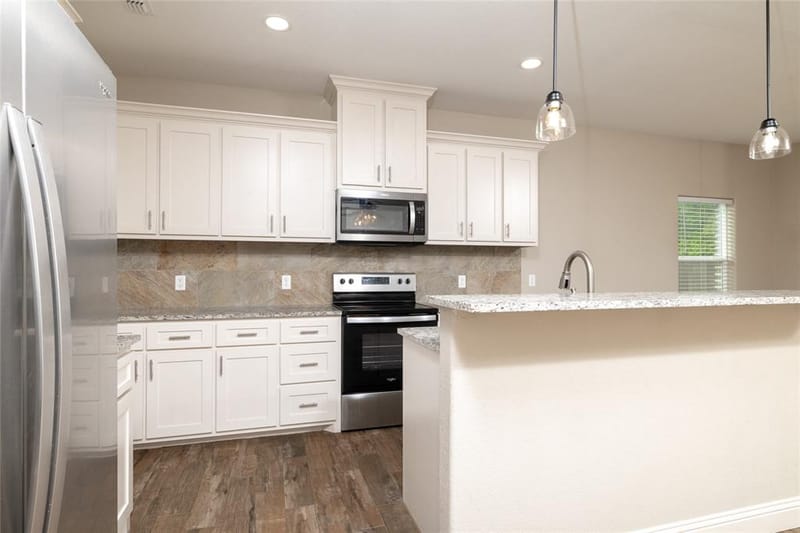 405 Titus Drive, Springtown TX 76082 - Photo 21