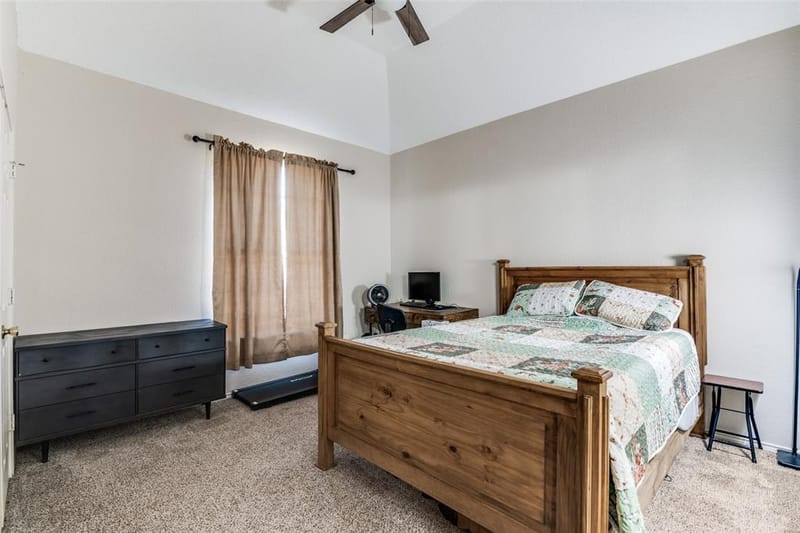 7517 Silverthorn Drive, Rowlett TX 75089 - Photo 23