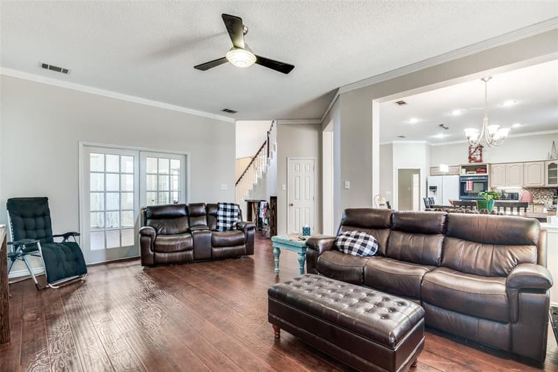 7517 Silverthorn Drive, Rowlett TX 75089 - Photo 6
