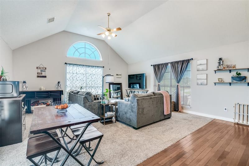 7517 Silverthorn Drive, Rowlett TX 75089 - Photo 13