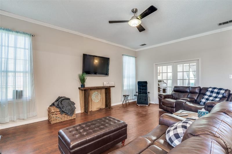 7517 Silverthorn Drive, Rowlett TX 75089 - Photo 22