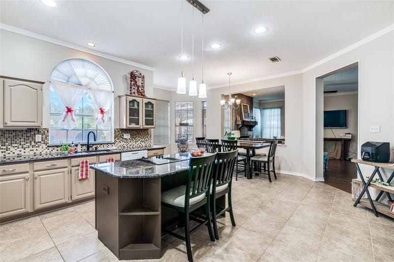 7517 Silverthorn Drive, Rowlett TX 75089 - Photo 7