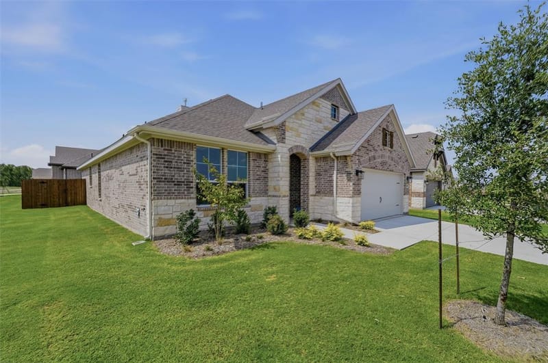 2101 Bluebird Lane, Anna TX 75409 - Photo 3