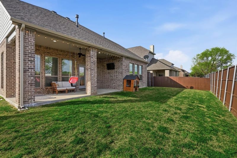2109 Falcon Ridge Drive, Mansfield TX 76063 - Photo 36