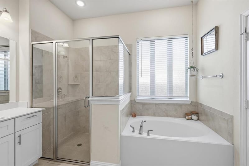 2109 Falcon Ridge Drive, Mansfield TX 76063 - Photo 28