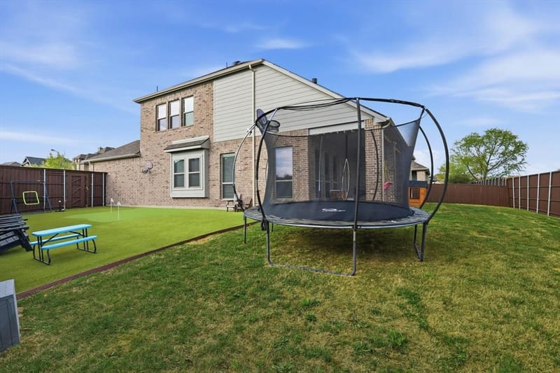 2109 Falcon Ridge Drive, Mansfield TX 76063 - Photo 37