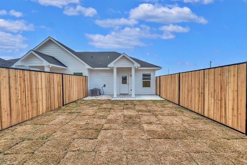 128 Morris Court, McGregor TX 76657 - Photo 30