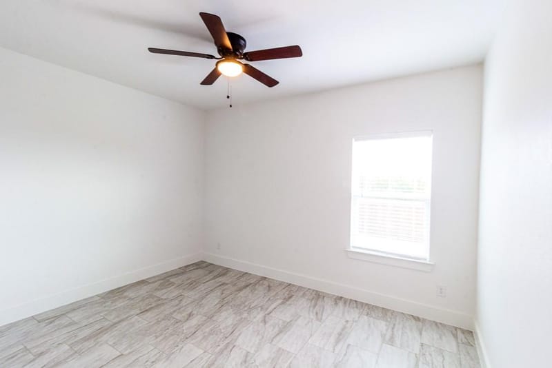536 Highview Court, Godley TX 76044 - Photo 19