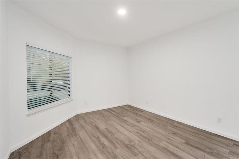 5550 Spring Valley Road # G16, Dallas TX 75254 - Photo 12