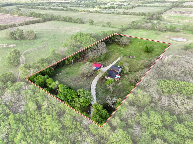 1604 County Rd 4040, Savoy TX 75479 - Photo 2
