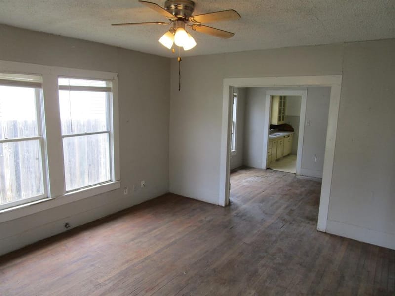 1812 8th Street, Brownwood TX 76801 - Photo 8